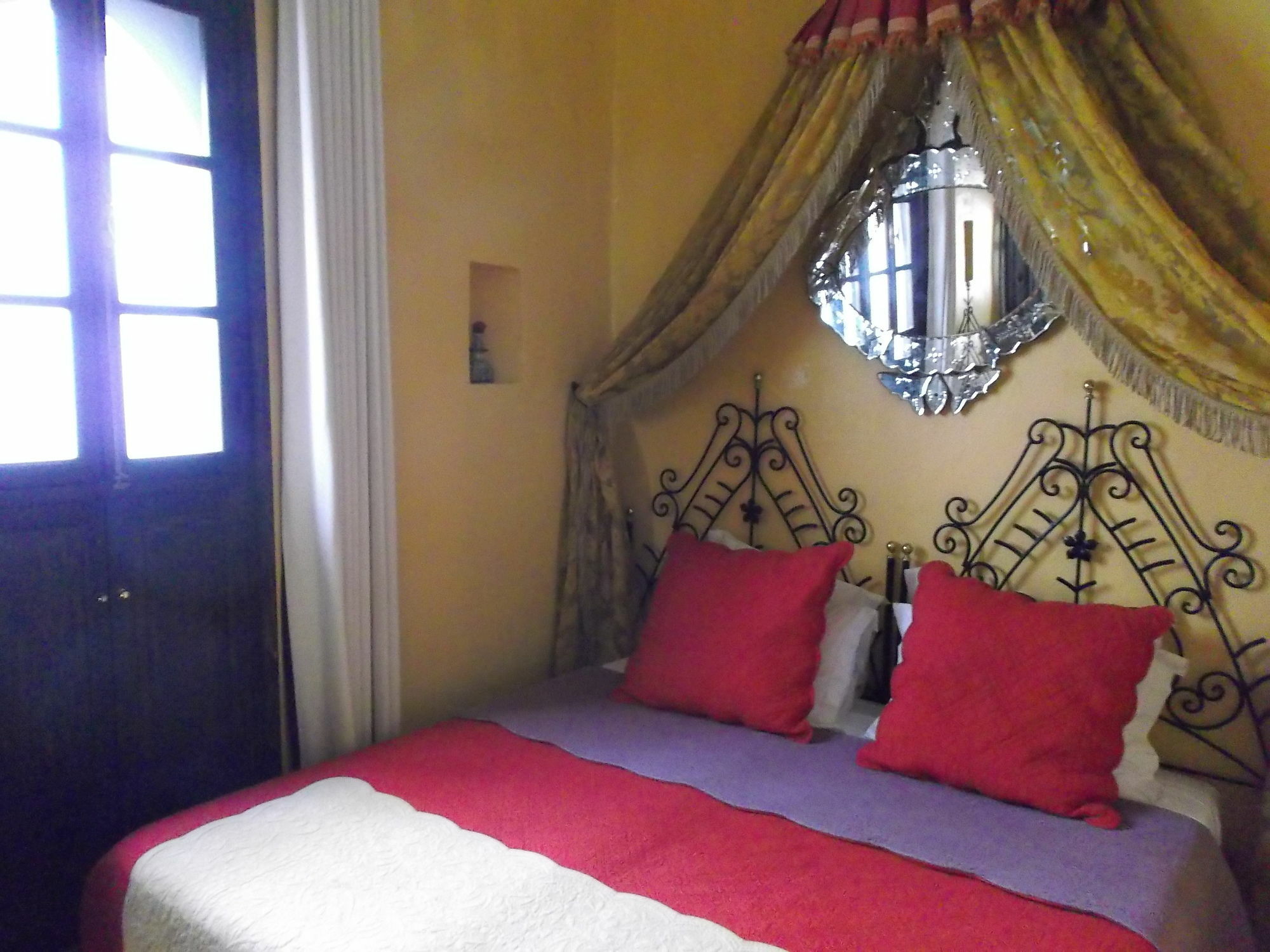 Dar Sultan Hotel Танжер Екстериор снимка